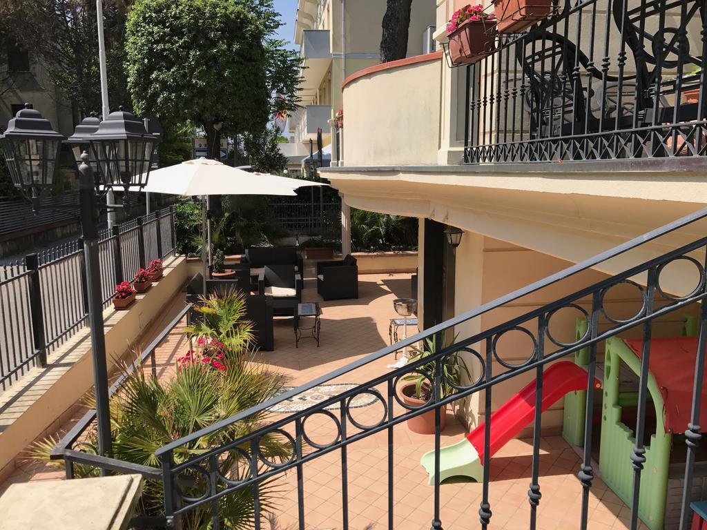 Hotel Perla Verde Rimini Zewnętrze zdjęcie